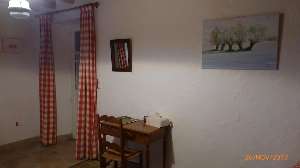 Couette Et Potager D'Antan Bed and Breakfast Mellé Rum bild