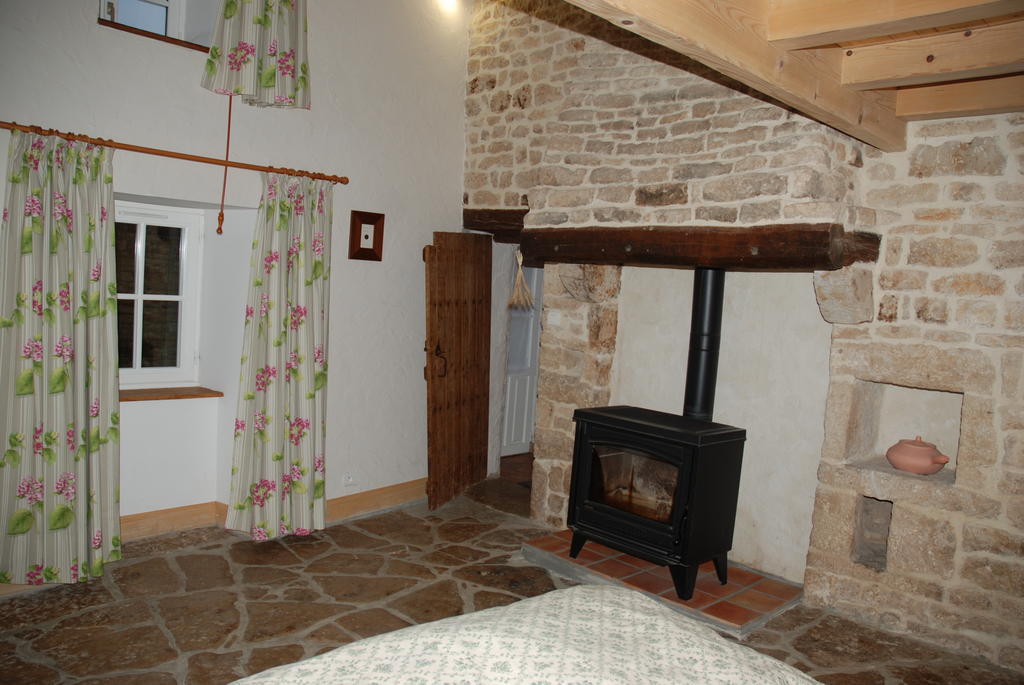 Couette Et Potager D'Antan Bed and Breakfast Mellé Exteriör bild