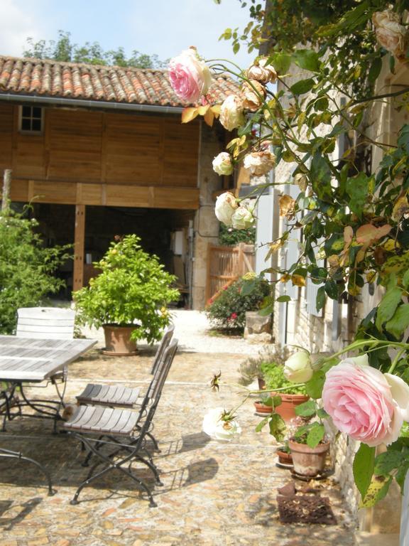 Couette Et Potager D'Antan Bed and Breakfast Mellé Exteriör bild